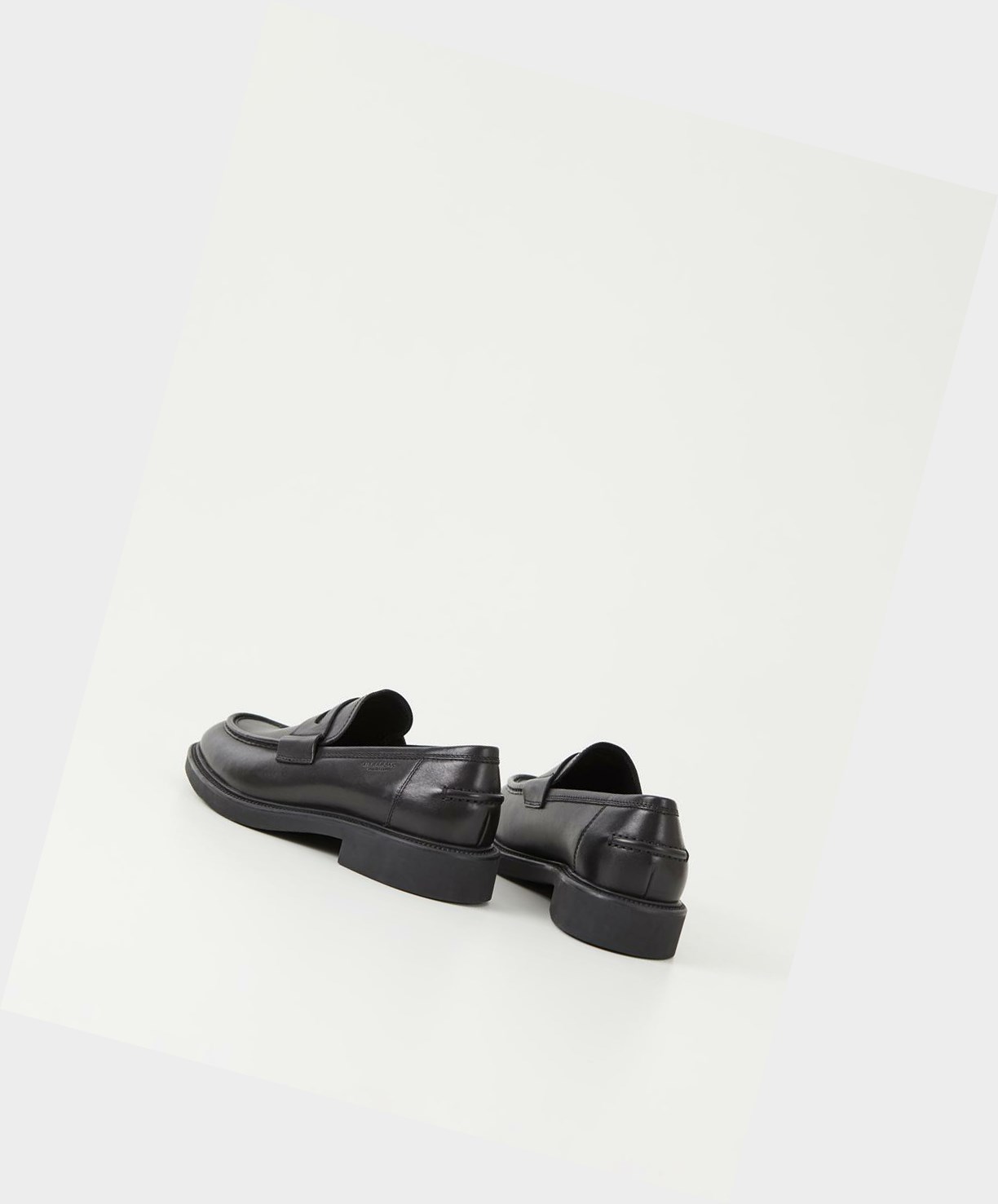 Vagabond Alex M Men Loafers Black | 13086-MTNG