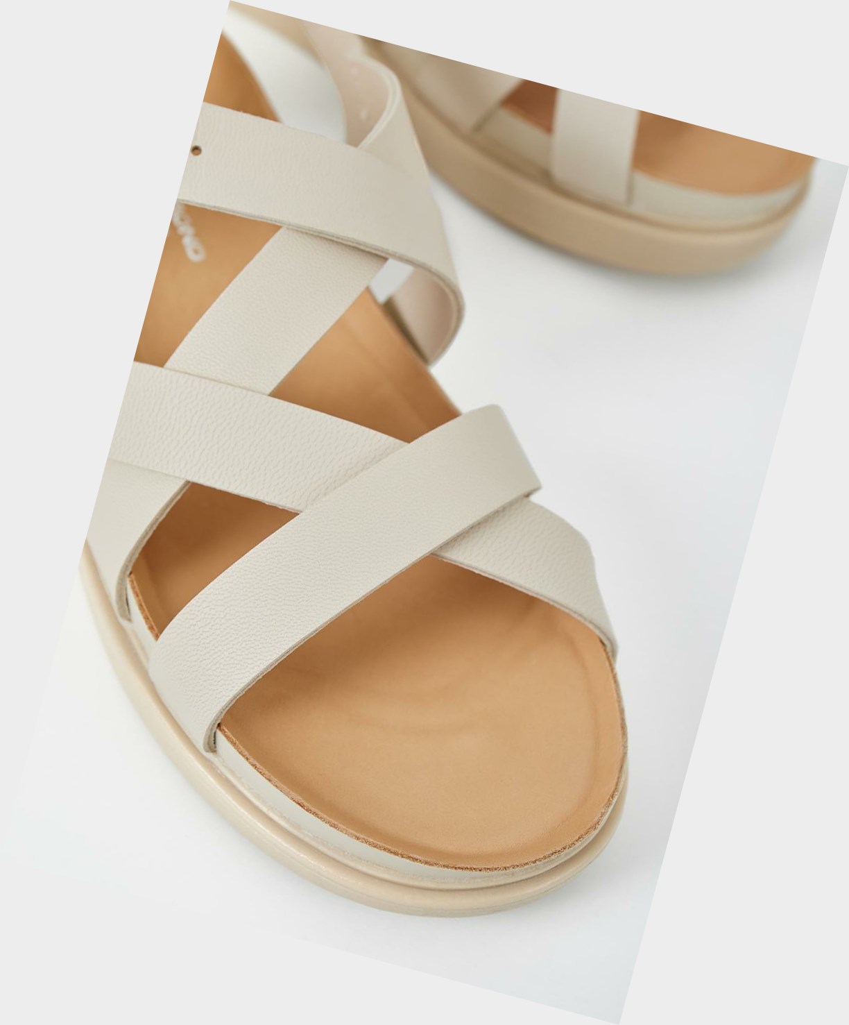 Vagabond Erin Women Platform Sandals White | 84325-ESWT