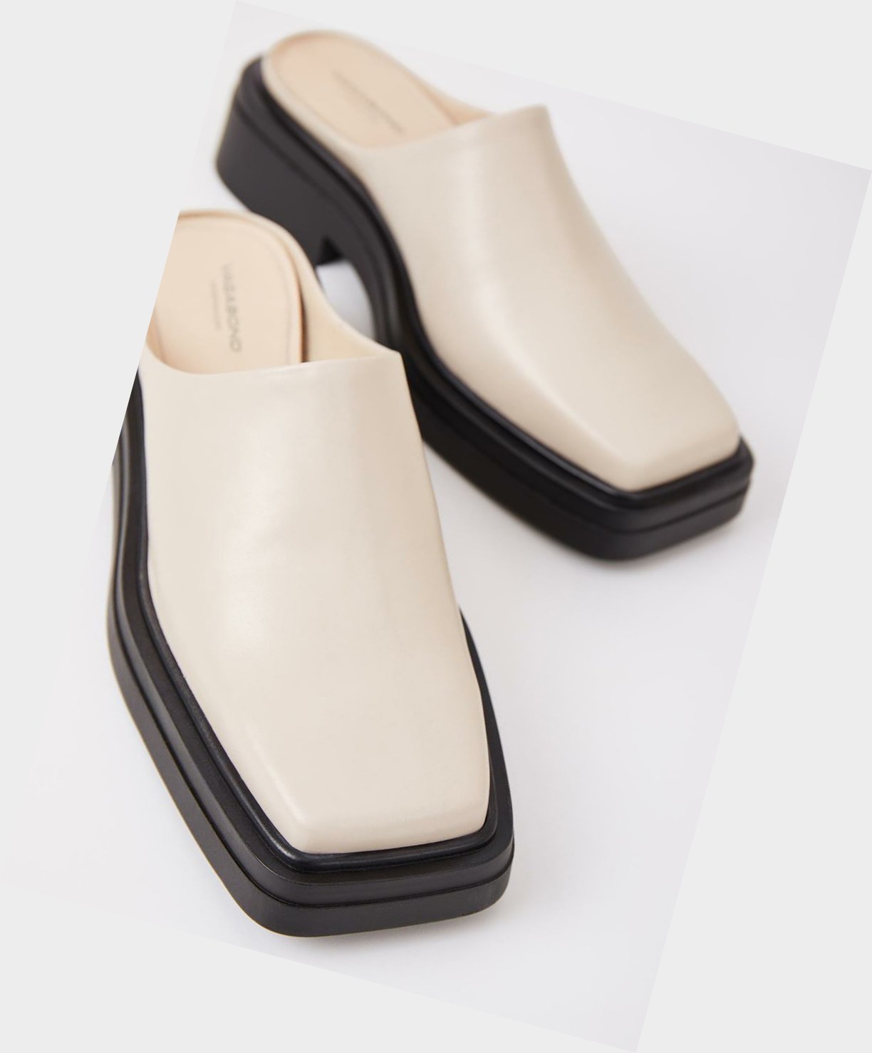 Vagabond Eyra Women Mules White | 01652-QDJK