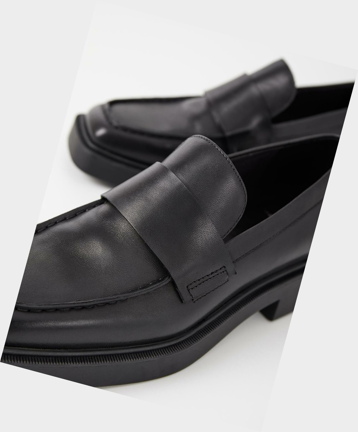 Vagabond Jillian Women Loafers Black | 38196-XEHV