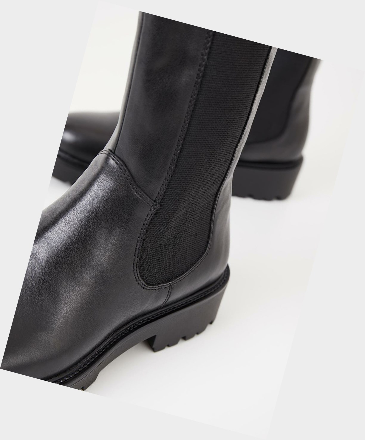 Vagabond Kenova Women Chelsea Boots Black | 72915-LUKW